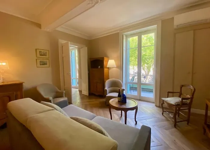 L'historien - Avec Balcon Coeur De *