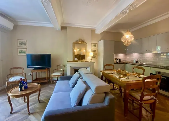 L'historien - Avec Balcon Coeur De